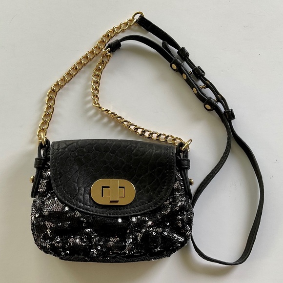 BADGLY MISCHKA Crossbody Evening Bag Black/Silver Sequins Gold Tone Chain - Picture 1 of 10